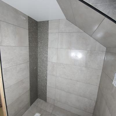 Bathrooms 7