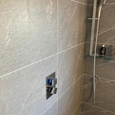 Leka Tiling Bathrooms 15