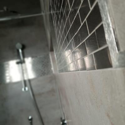 Leka Tiling Bathrooms 18