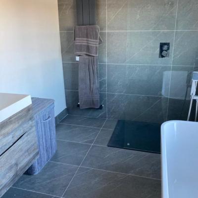 Leka Tiling Bathrooms 71