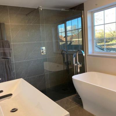 Leka Tiling Bathrooms 72