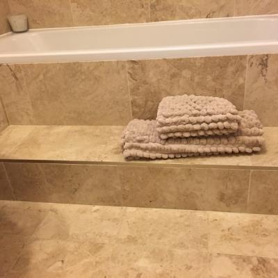 Leka Tiling Bathrooms 80