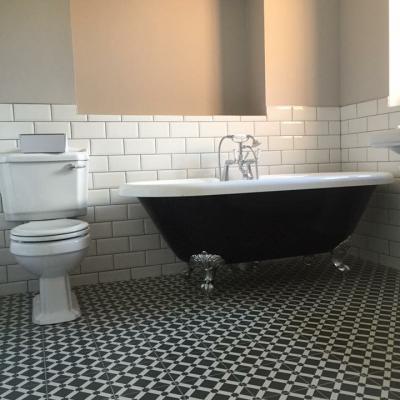 Leka Tiling Bathrooms 90